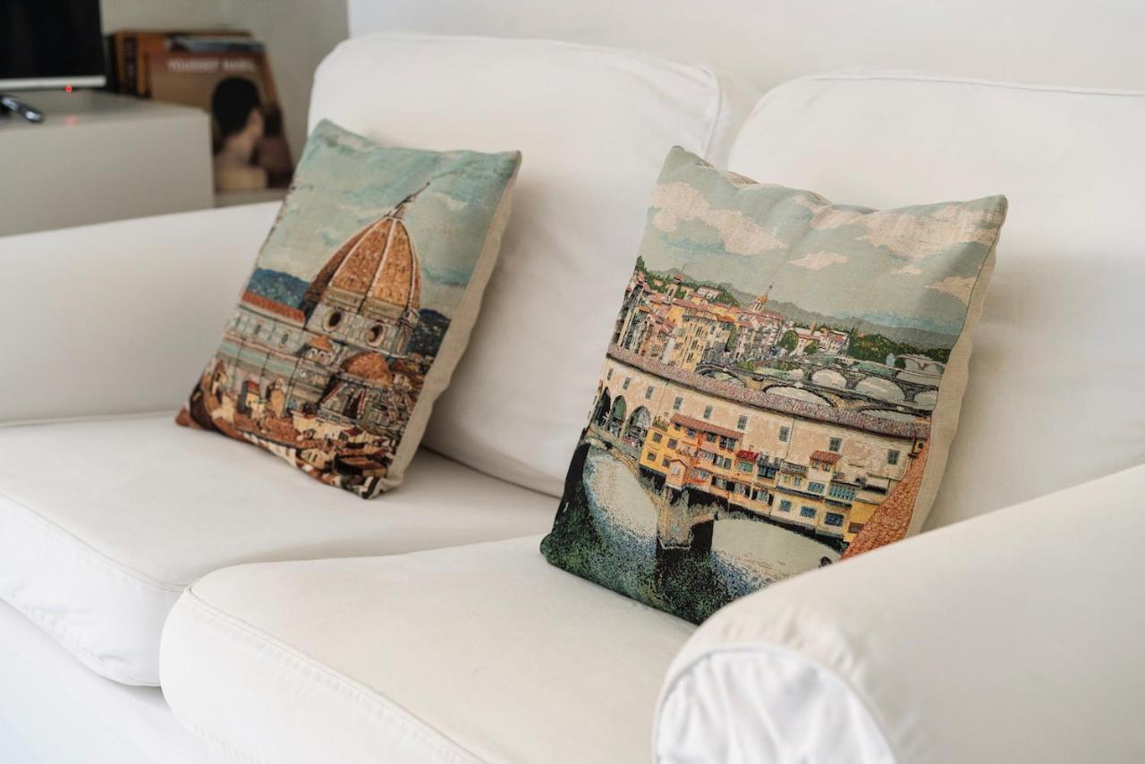 House On The Roof - Dolce * Florencia